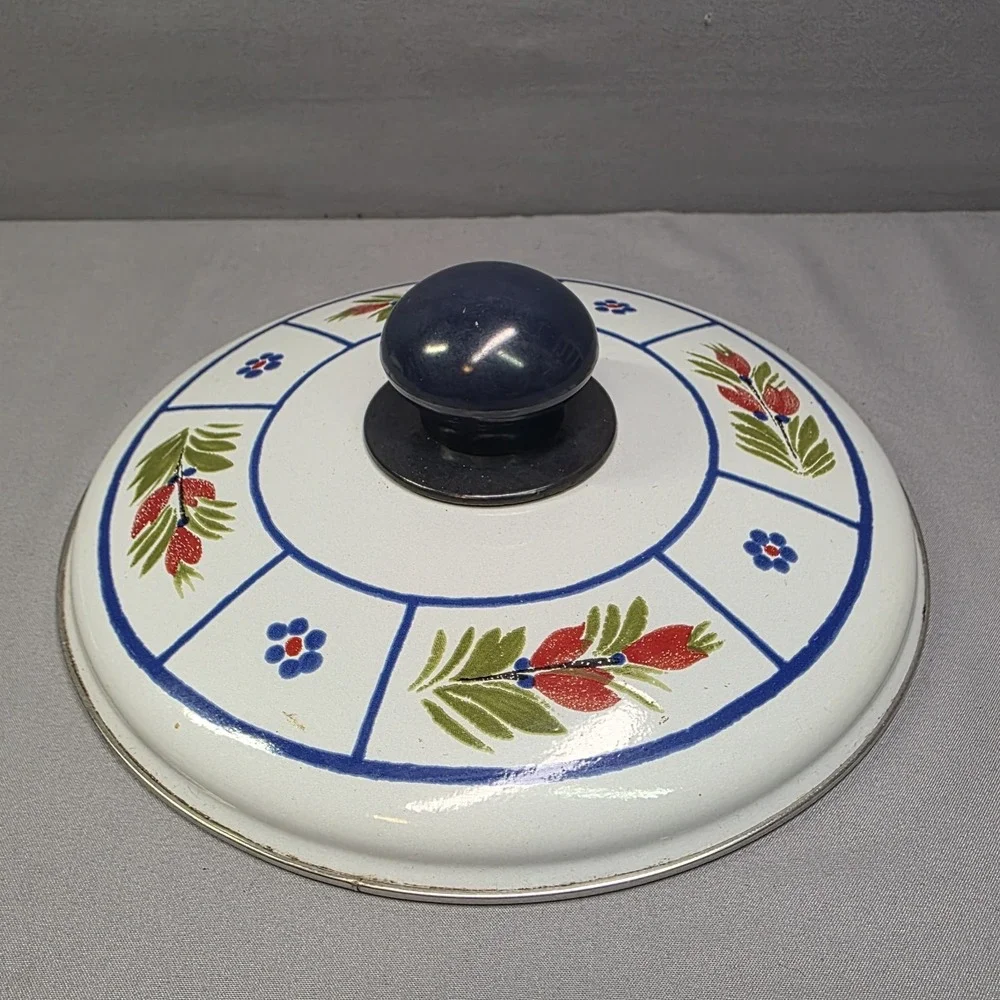 RARE Henriot Quimper Metal Dutch Oven Enamelware Breton Man & Woman Lady Pot HB